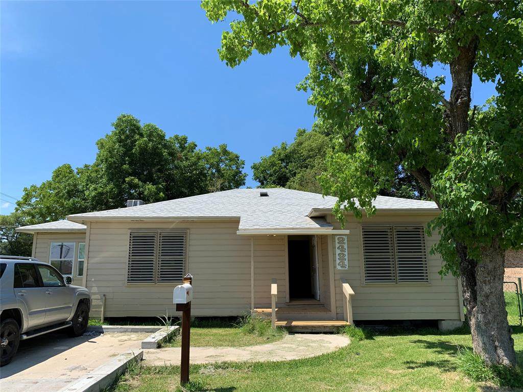 2424 Charity Street - Photo 1