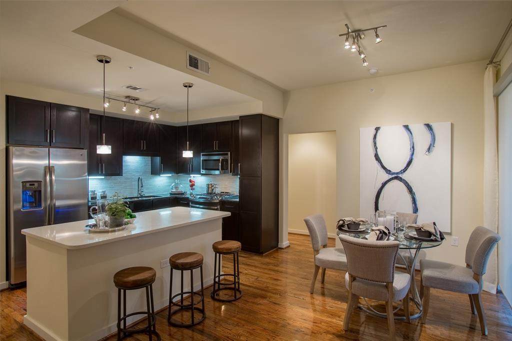 500 Crawford Street - Photo 1