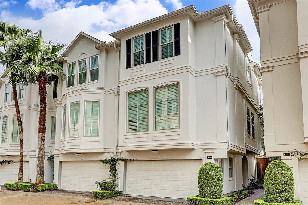 1909 Greenwich Terrace Drive - Photo 1