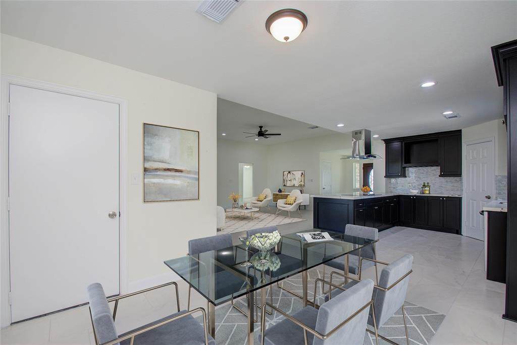 6211 Grand Isle Lane - Photo 1