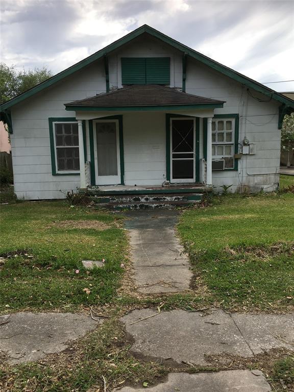 207 Sterling Street - Photo 1
