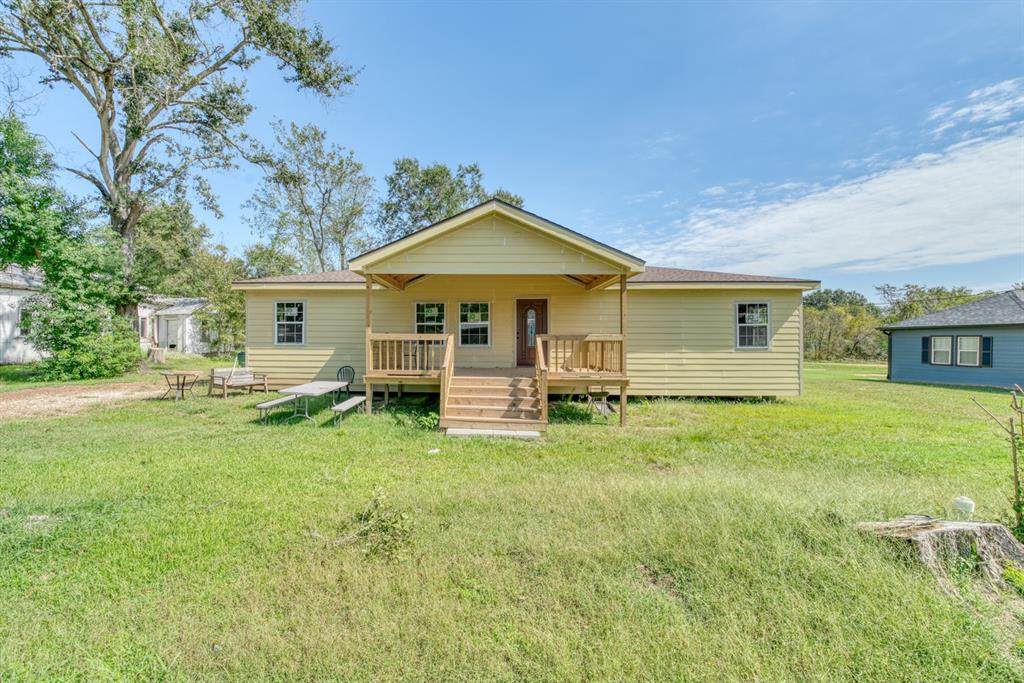 405 Evans Street - Photo 1