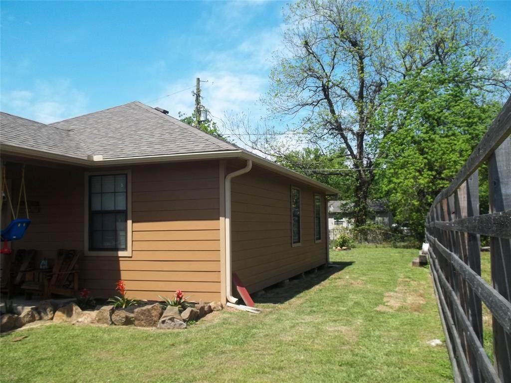 7809 Nashville Street - Photo 1