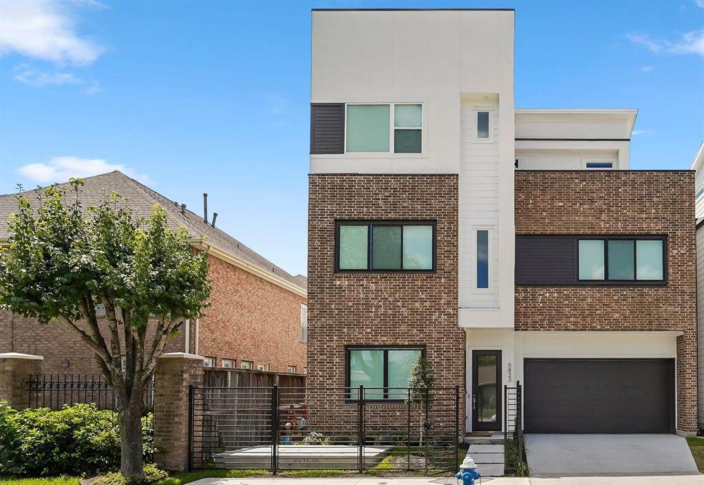 5823 Dolores Street - Photo 1