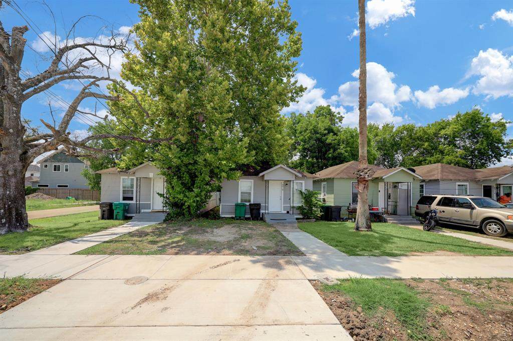 4920 Lee Street - Photo 1
