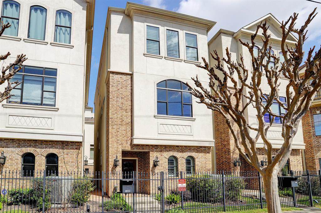 1409 Elgin Street - Photo 1