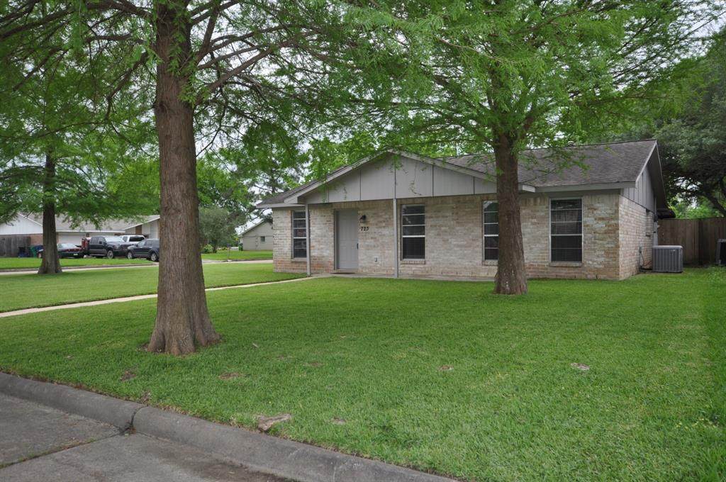 723 Stansel Drive - Photo 1 723 Stansel Drive - Photo 1
