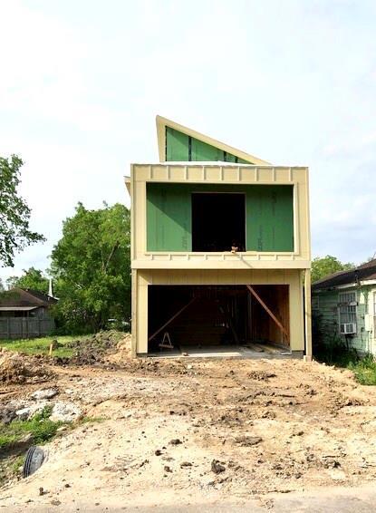 409 42 Street - Photo 1