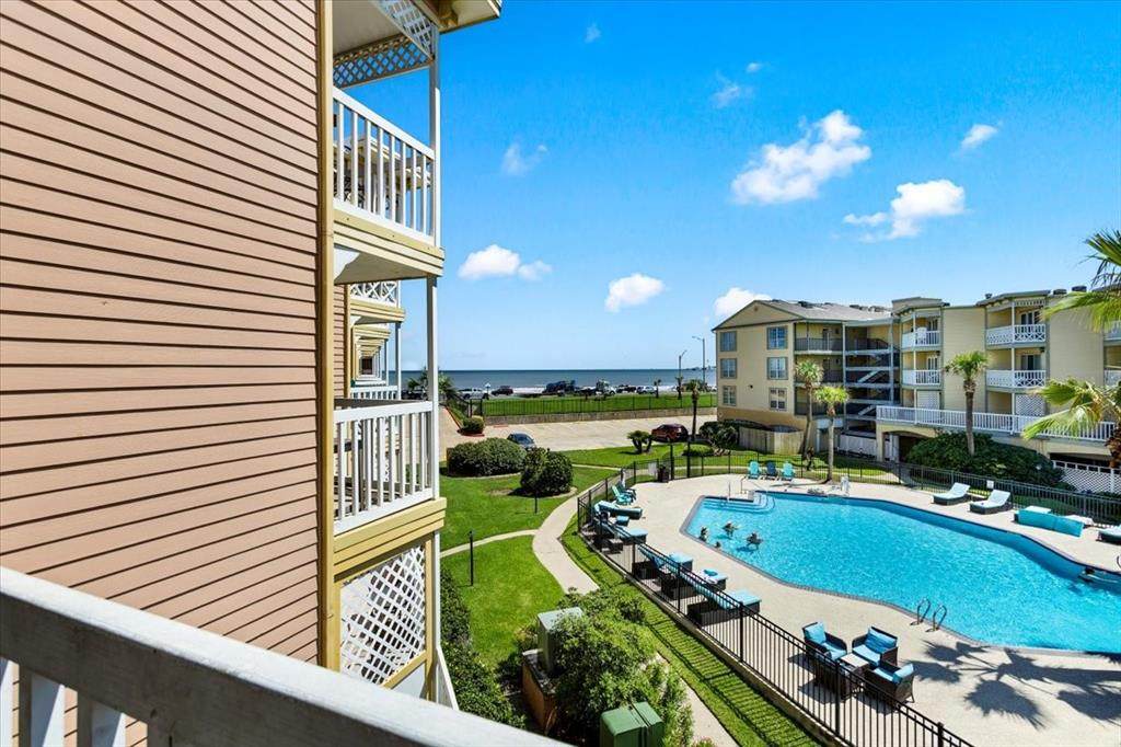 6300 Seawall Boulevard - Photo 1