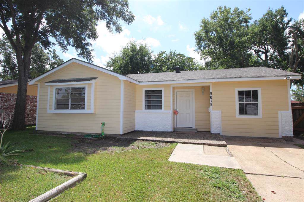 9618 Sumerlin Street - Photo 1