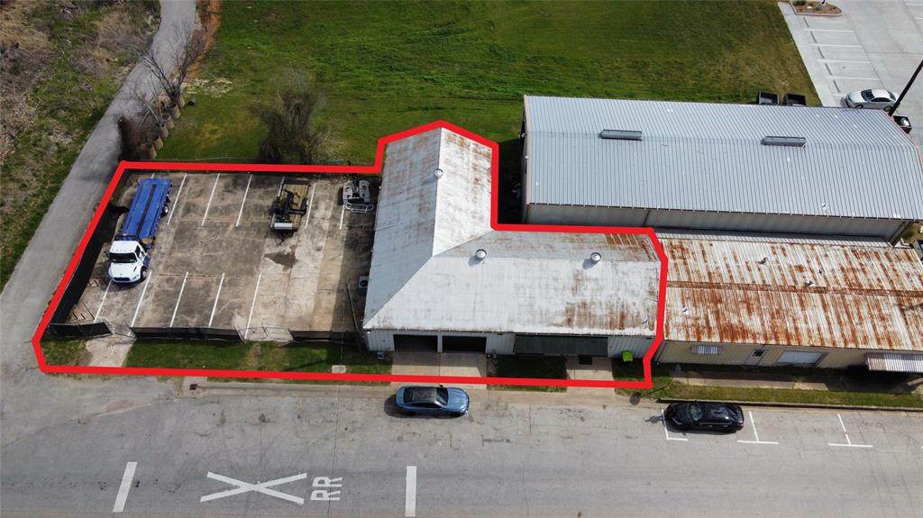 105 2nd Street - Photo 1