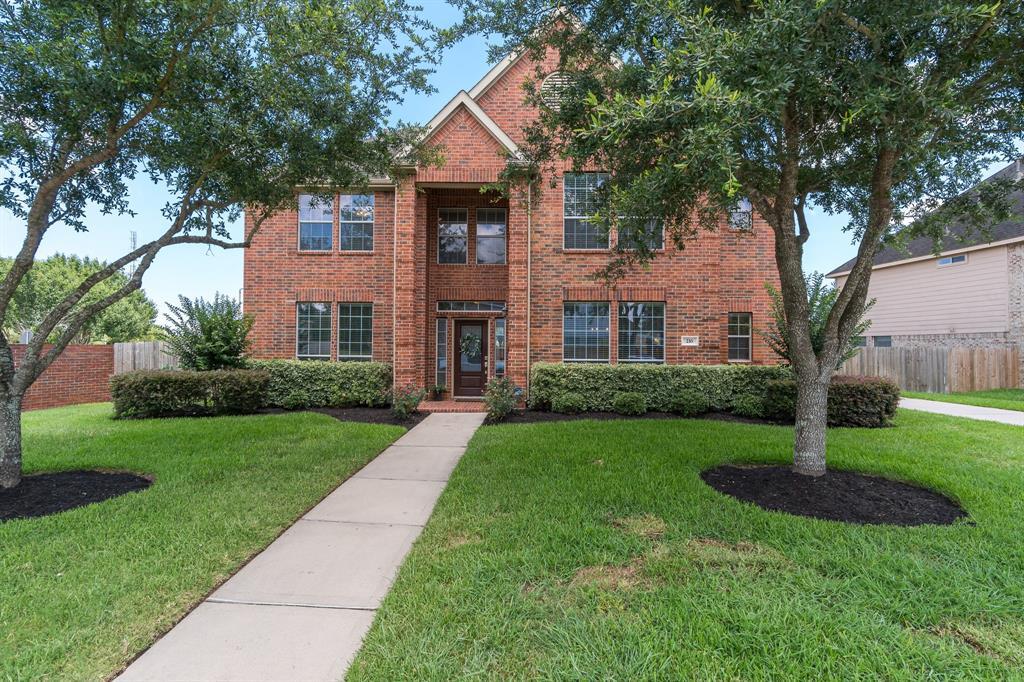 216 Willow Pointe Drive - Photo 1