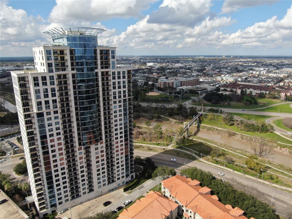 3333 Allen Parkway - Photo 1
