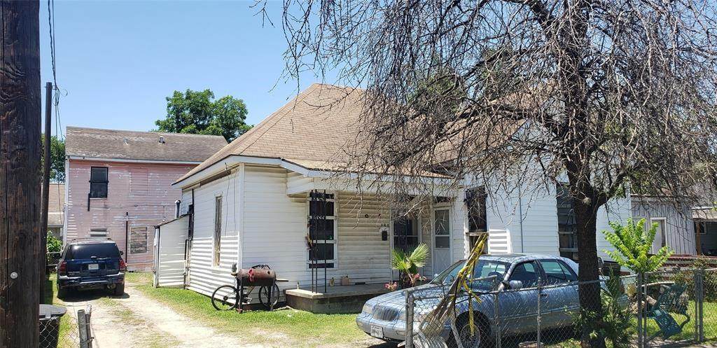 805 James Street - Photo 1