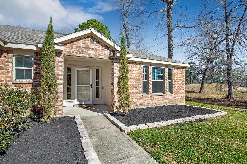 1638 Diamondhead Boulevard - Photo 1