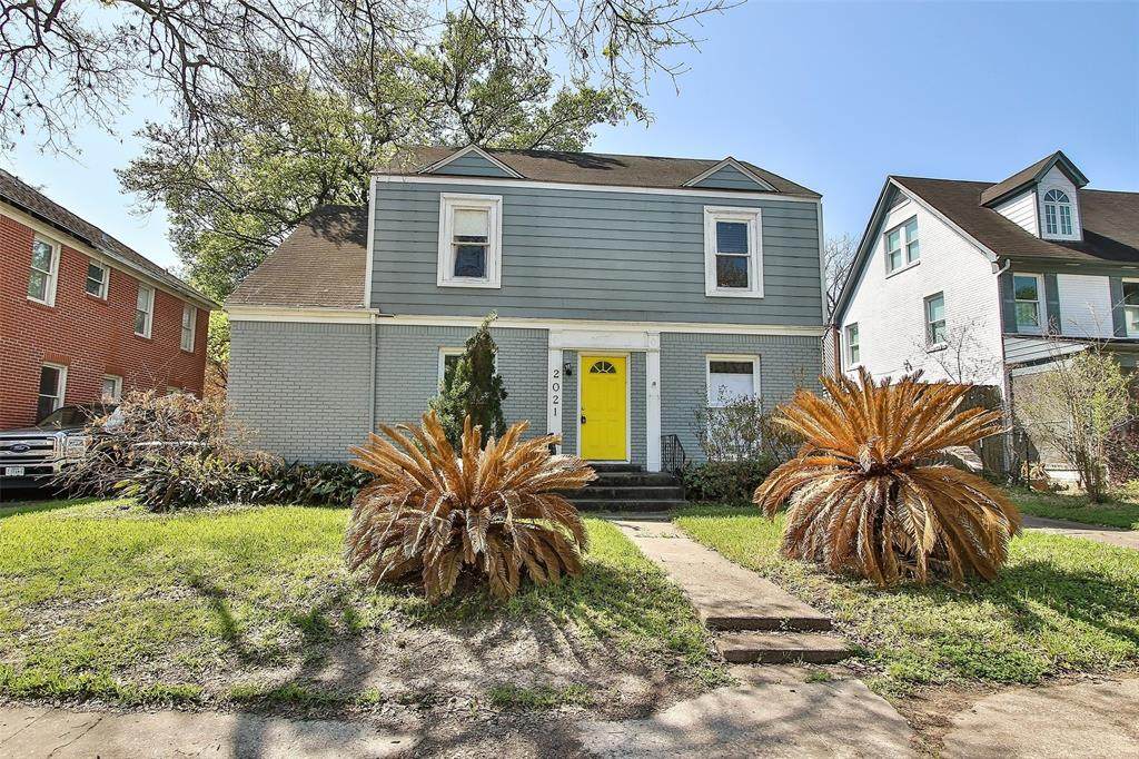 2021 Banks Street - Photo 1