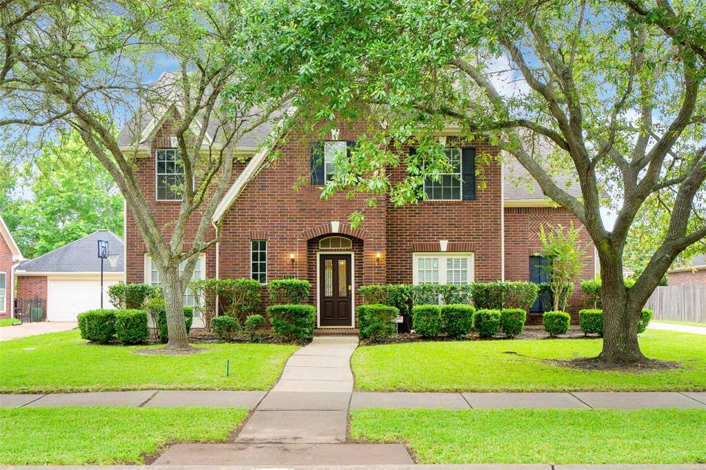 664 Clarenda Falls Drive - Photo 1