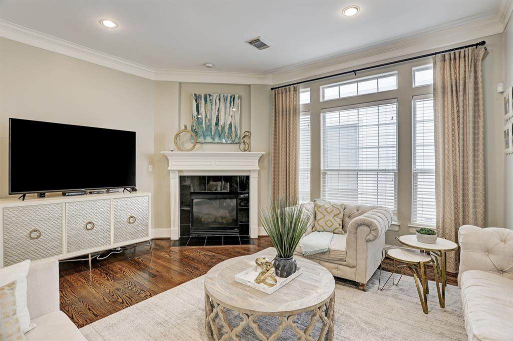 1006 Stanford Street - Photo 1