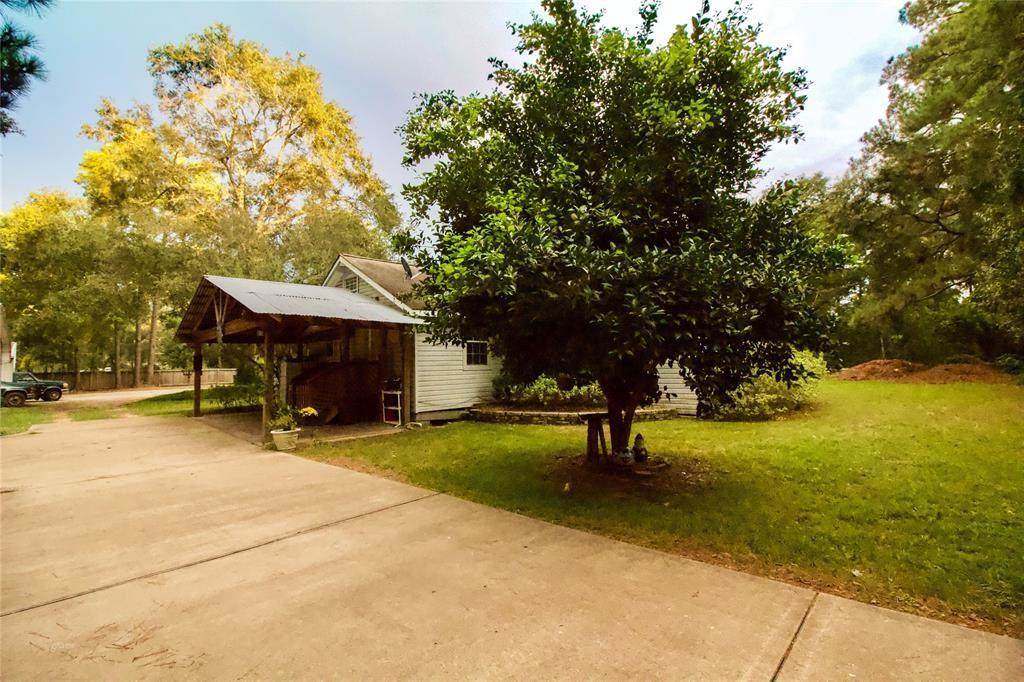 15297 Fenwick Lane - Photo 1