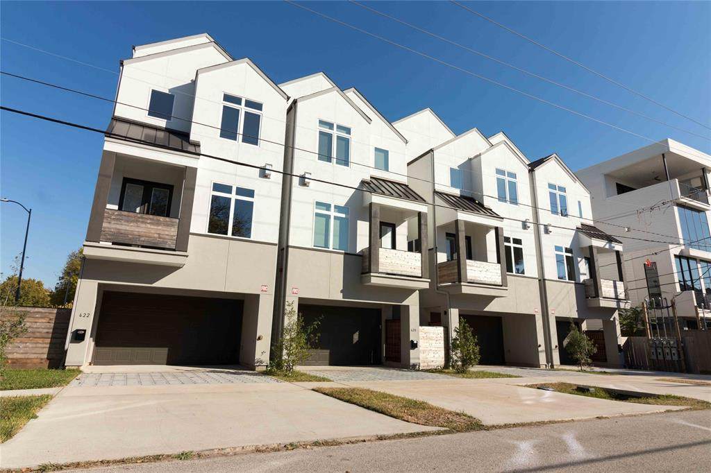 620 Roy Street - Photo 1