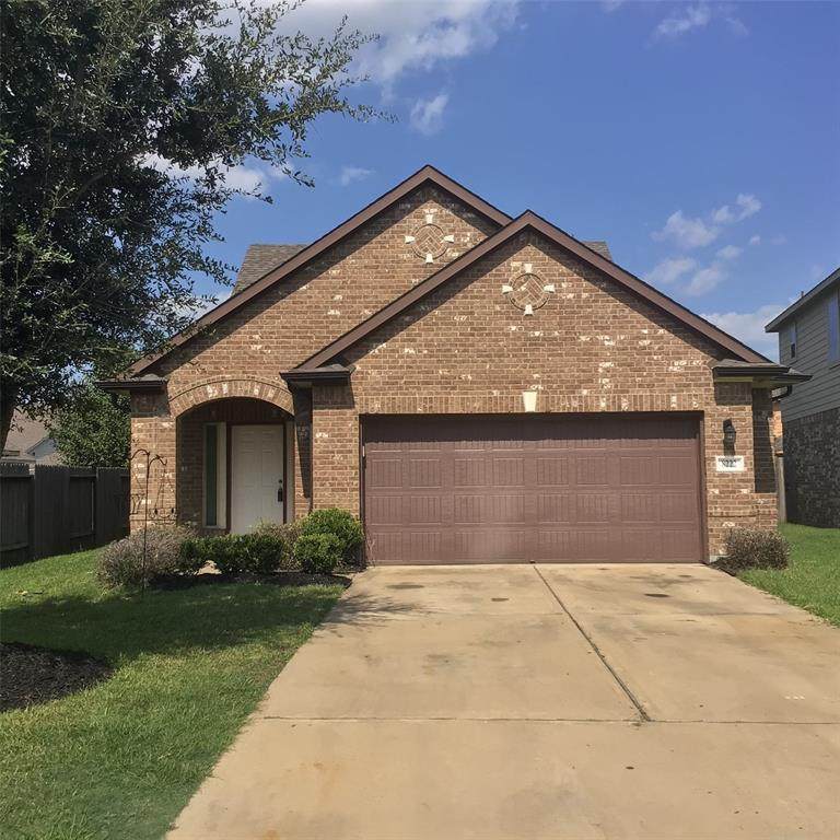 8222 Pine Creek Bend - Photo 1