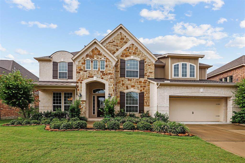 2730 Maple Oak Lane - Photo 1