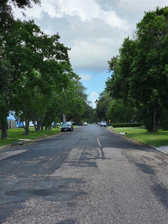 0000 14th Avenue - Photo 1