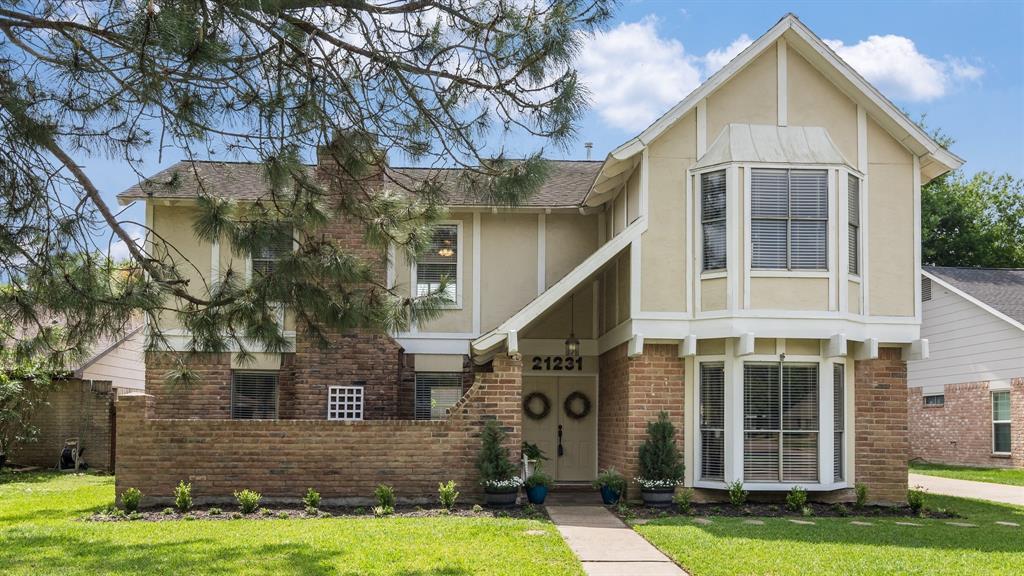 21231 Park Royale Drive - Photo 1