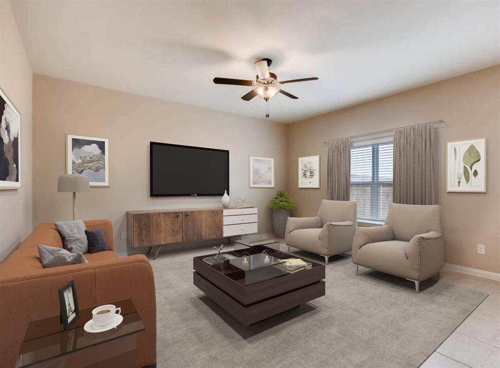553 Bains Street - Photo 1