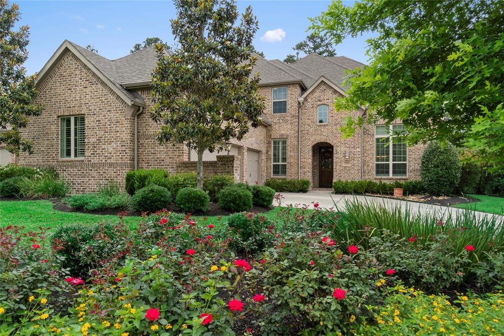 231 Greylake Place - Photo 1