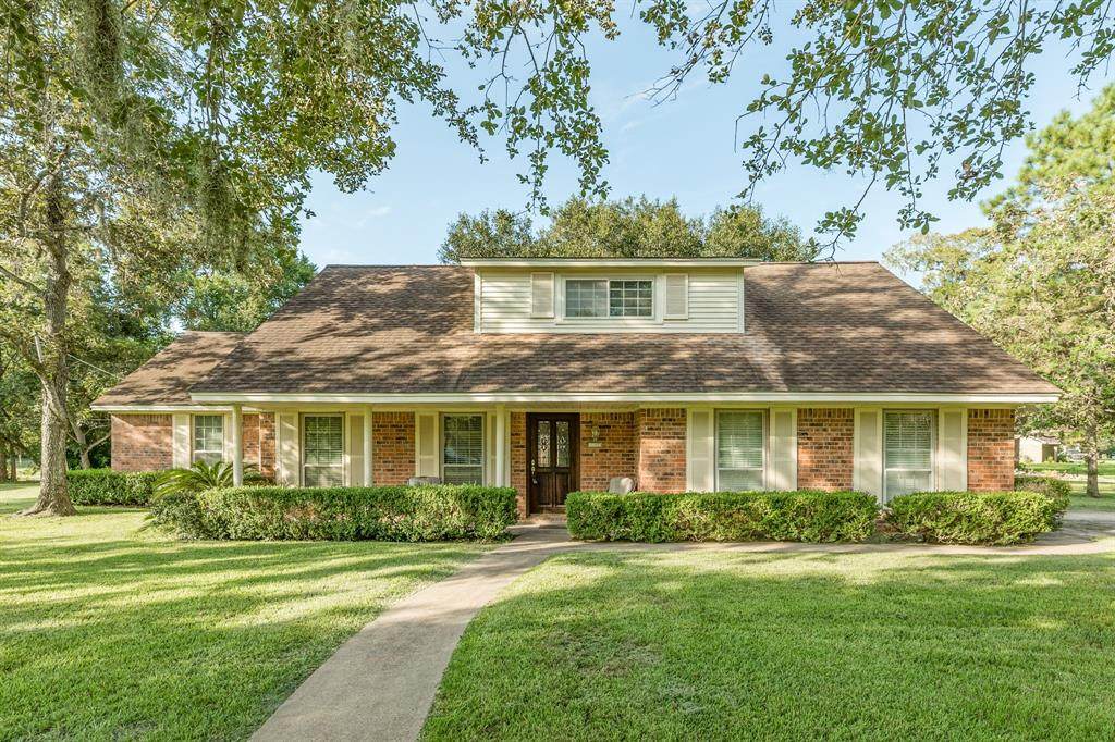6934 Oak Bend Drive - Photo 1