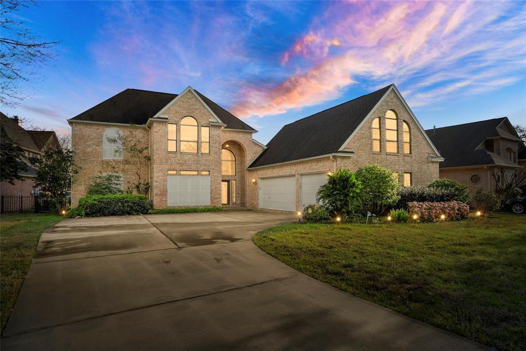 2518 Sand Shore Drive - Photo 1
