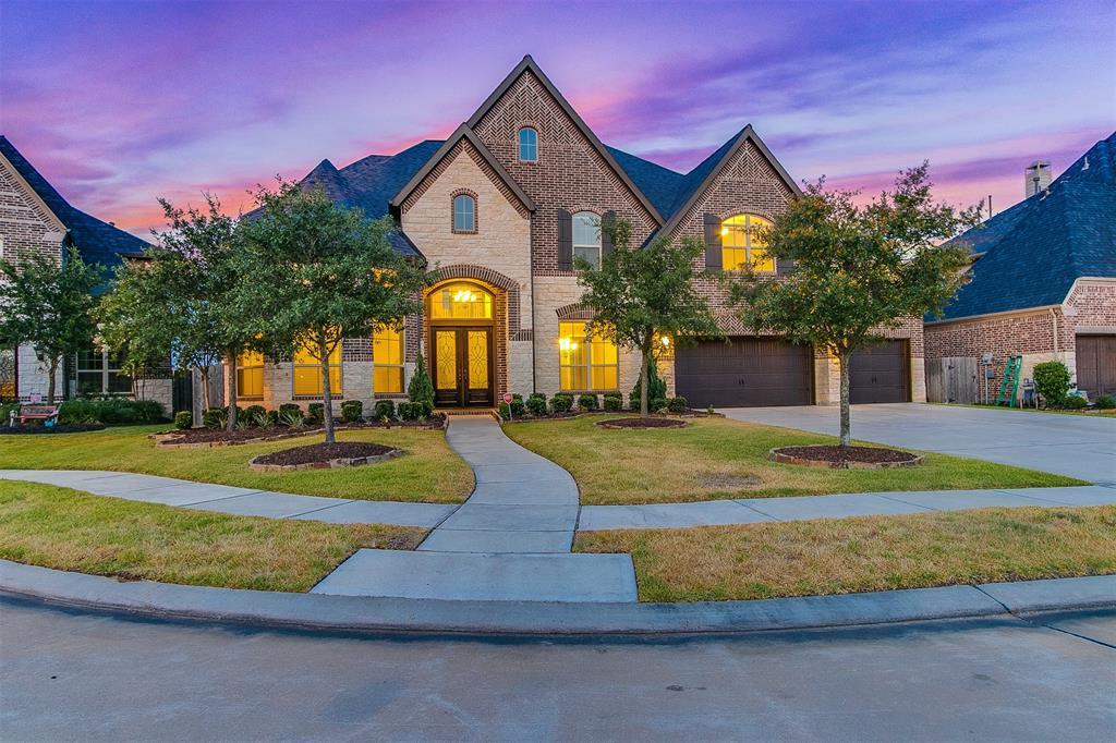 2011 Greenvine Circle - Photo 1