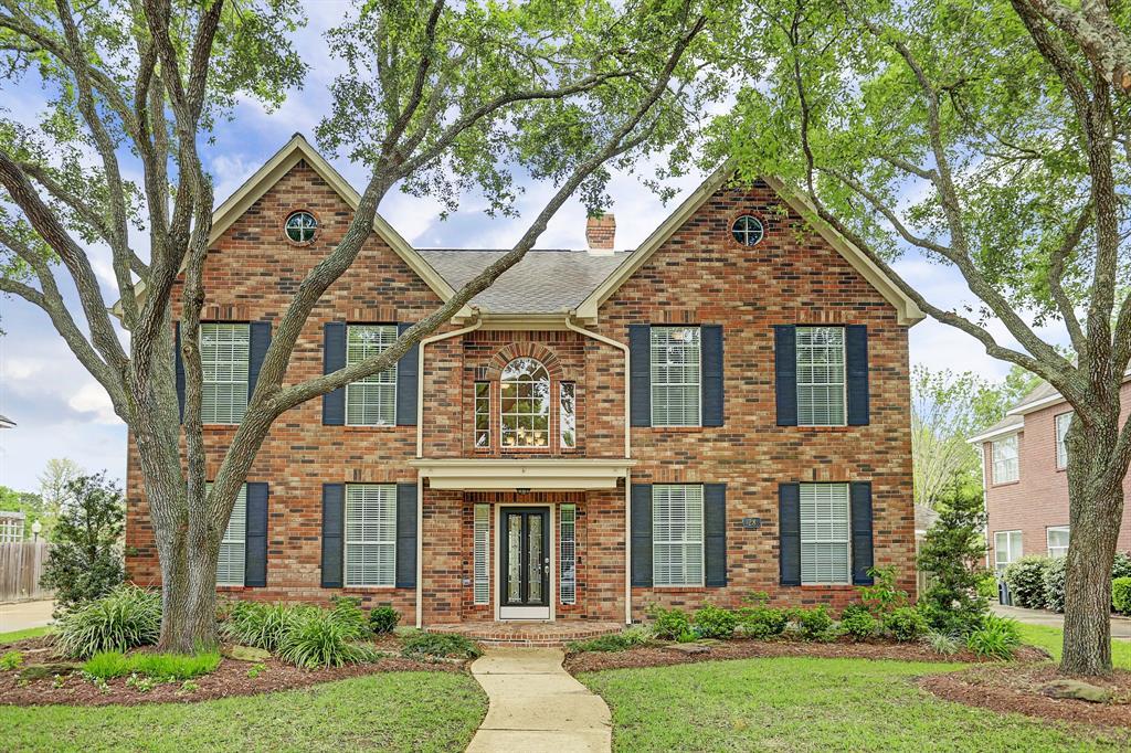 28 Bradford Circle - Photo 1