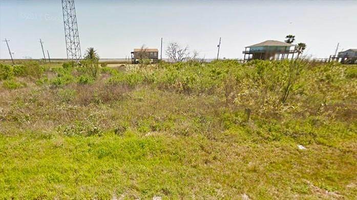 1824 Galveston Avenue - Photo 1
