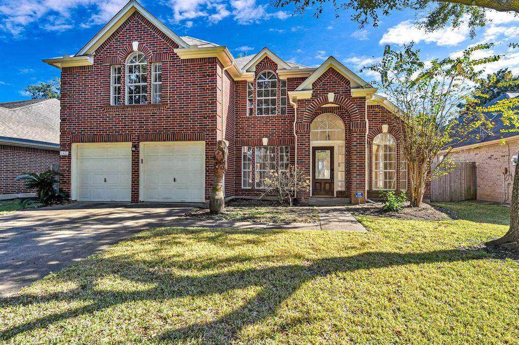 135 Chandler Court - Photo 1
