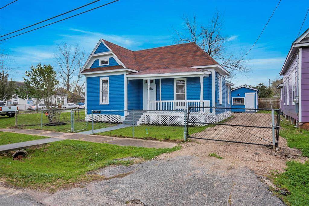 2205 Sumpter Street - Photo 1