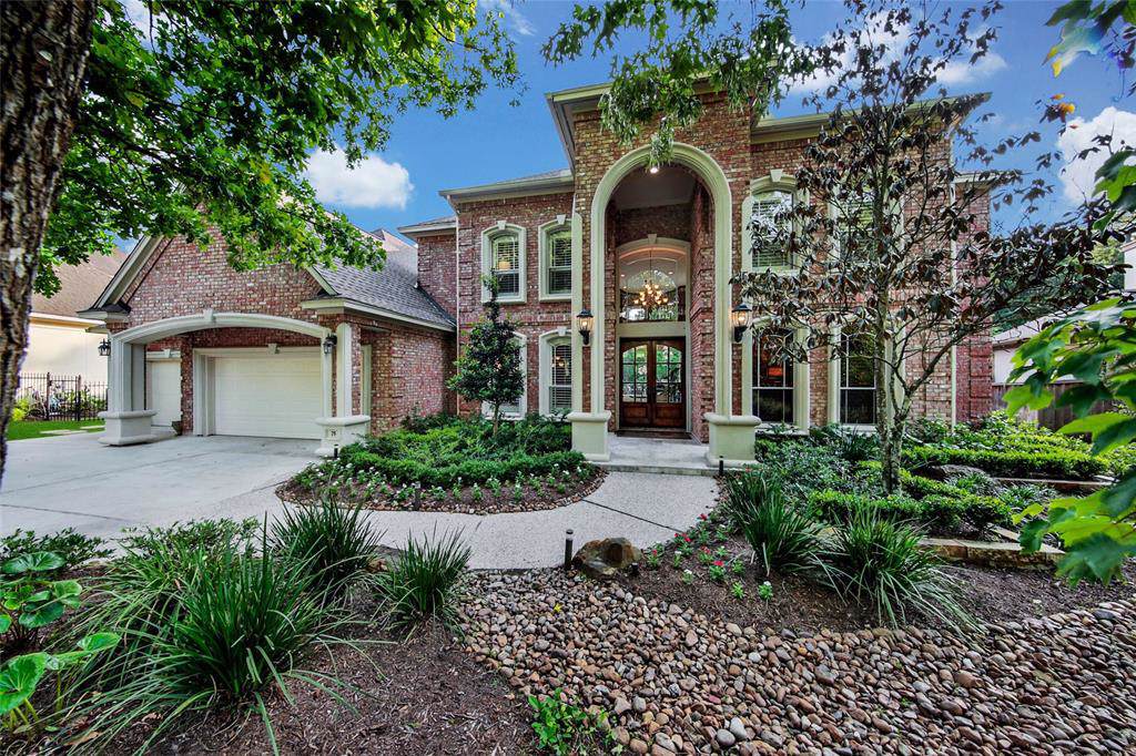 75 Hunters Crossing Circle - Photo 1