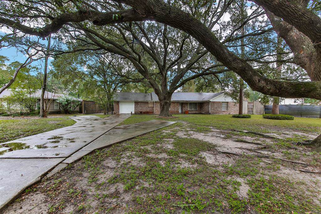 5516 Valerie Street - Photo 1