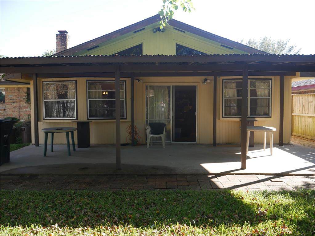 9767 Rambling Trail - Photo 1