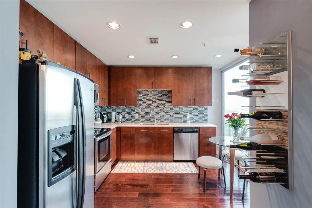 5925 Almeda Road - Photo 1