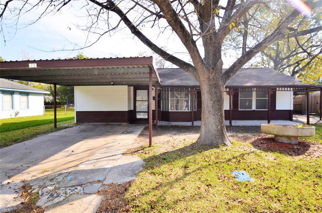 202 Begonia Lane - Photo 1