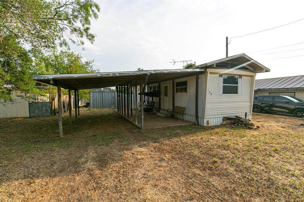 130 Sweetbriar Drive - Photo 1