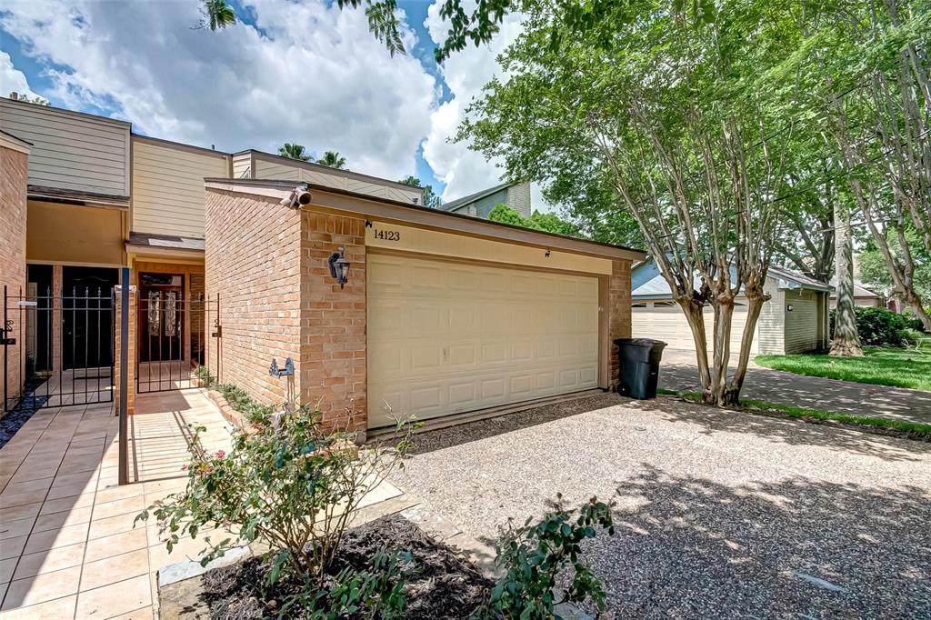 14123 Apple Tree Road - Photo 1