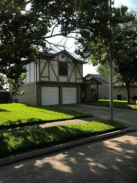 8414 Grand Knolls Drive - Photo 1