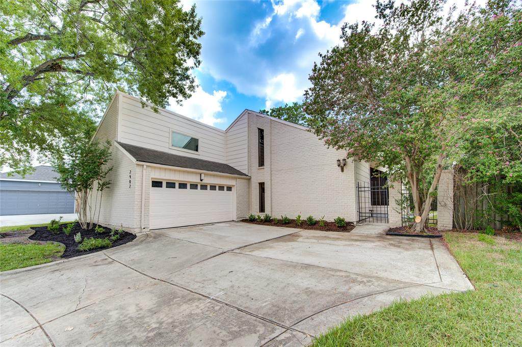 2902 Ashford Trail Drive - Photo 1