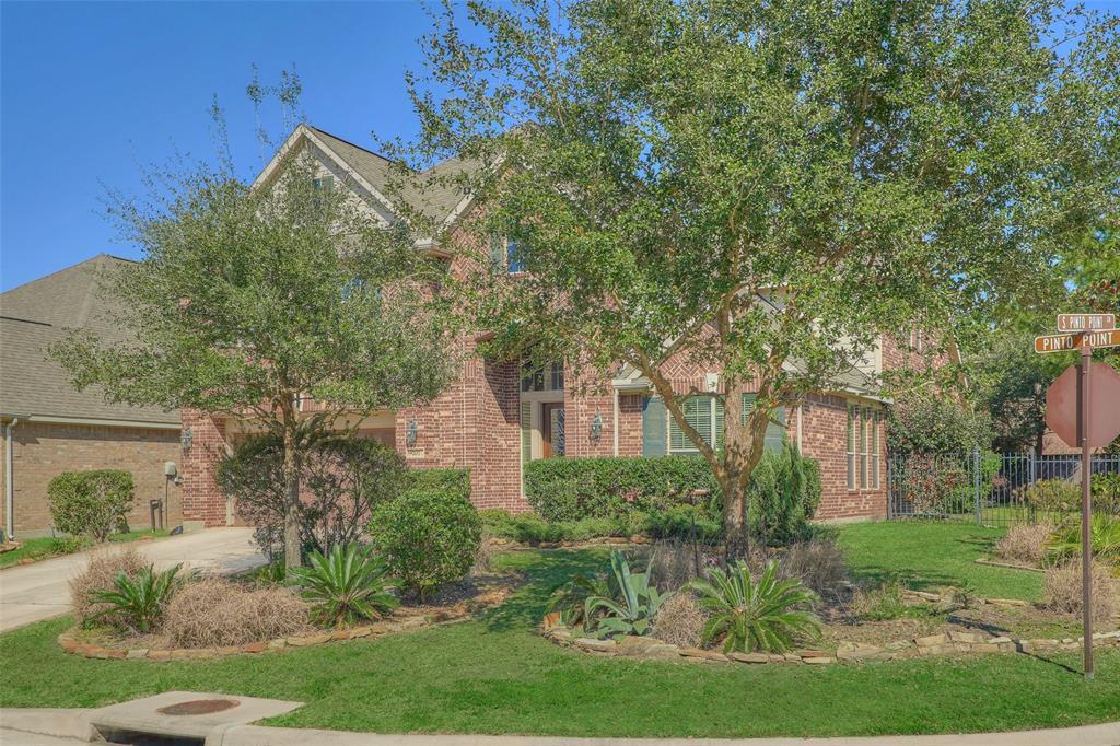 207 Pinto Point Drive - Photo 1