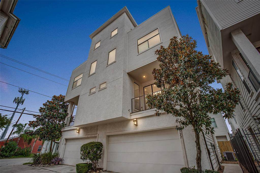 2527 Rusk Street - Photo 1