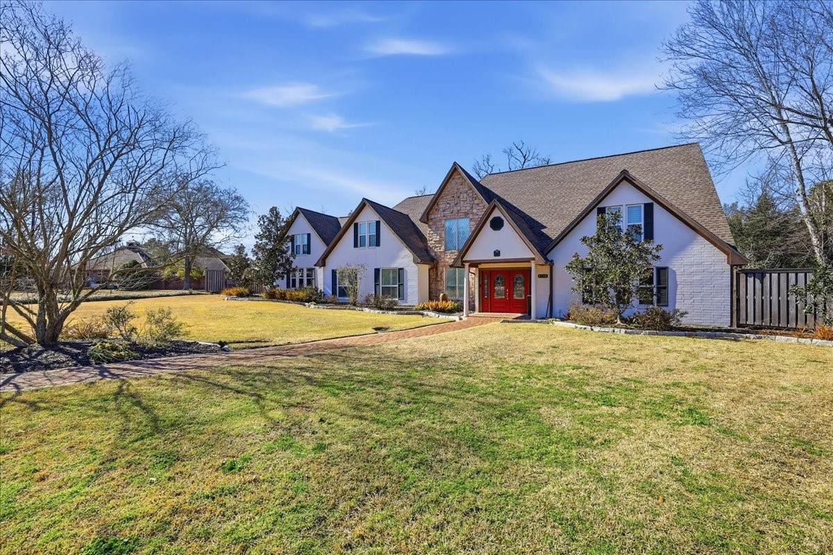 4712 Frost - Photo 1