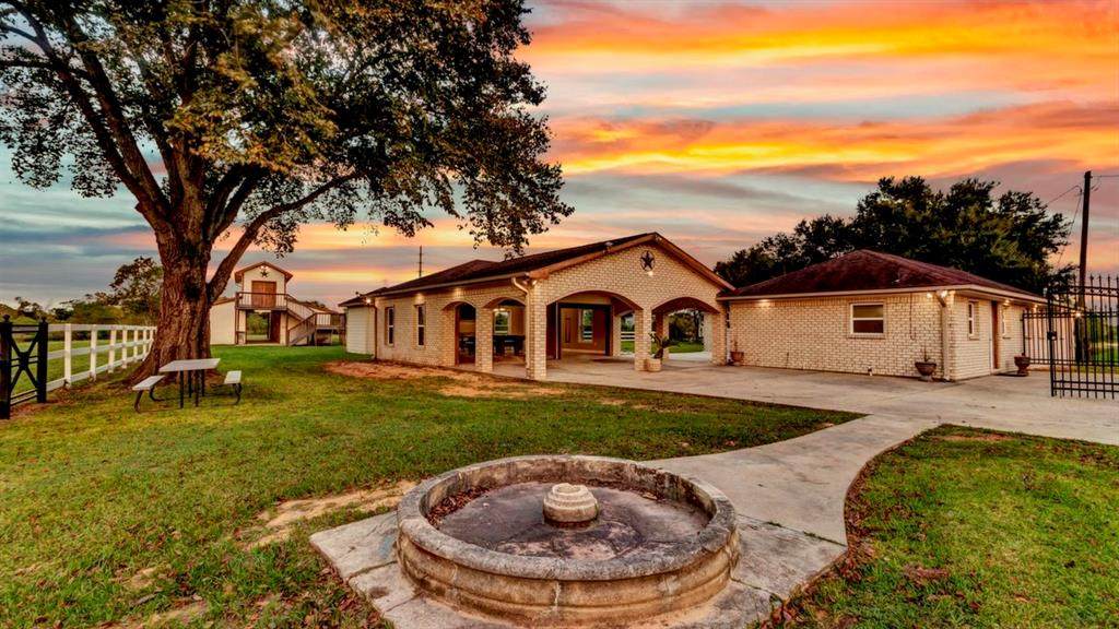 19121 Ramirez Road - Photo 1